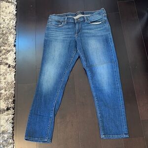Lucky Brand size 8/29 Classic Blue Woman’s Sienna Slim Boyfriend